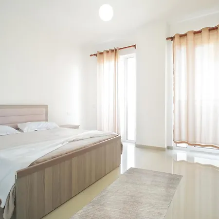 Kalpazo Golemi Apartament