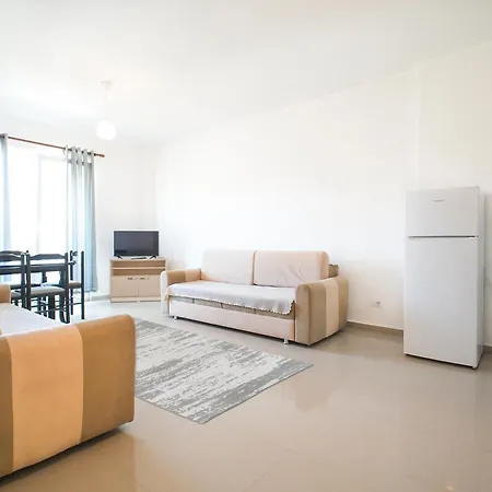 Kalpazo Golemi Apartment *