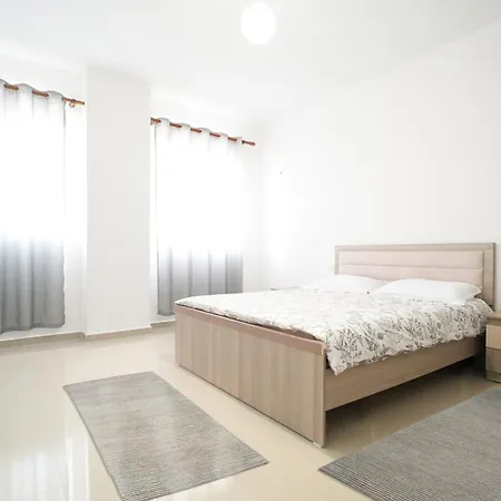 Apartment Kalpazo Golemi *